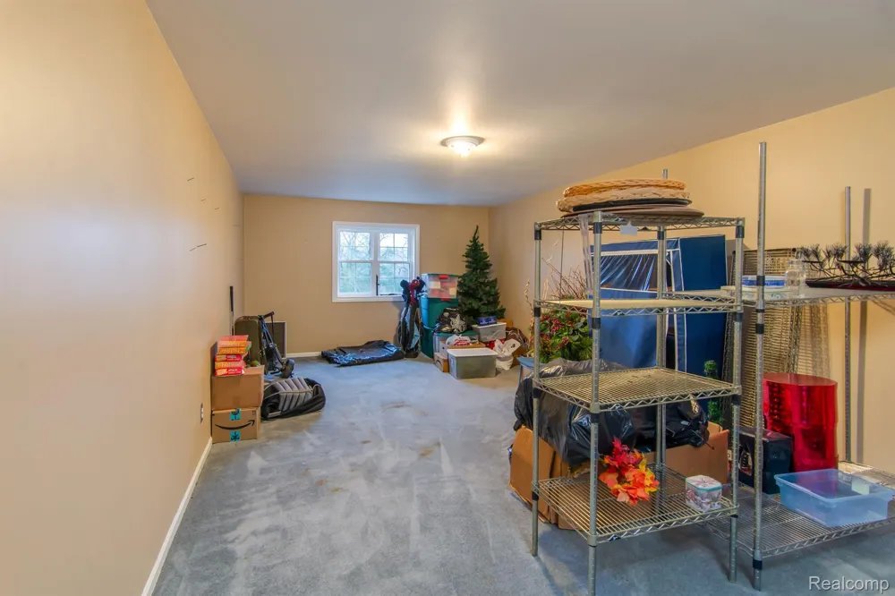 4090 PERRYVILLE ROAD Groveland Township, MI 48462