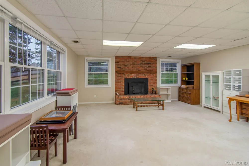 4090 PERRYVILLE ROAD Groveland Township, MI 48462