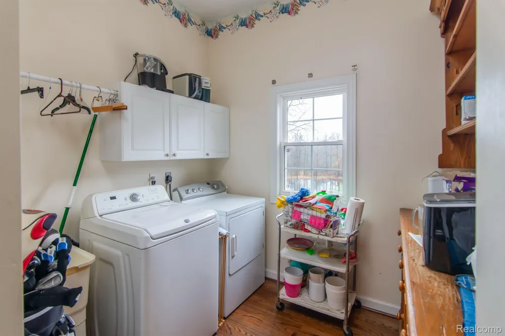 4090 PERRYVILLE ROAD Groveland Township, MI 48462