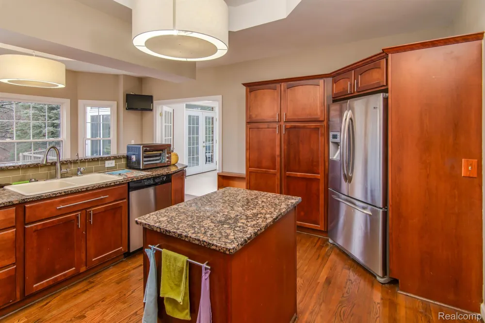 4090 PERRYVILLE ROAD Groveland Township, MI 48462