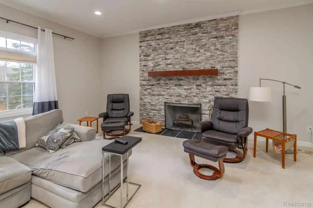 4090 PERRYVILLE ROAD Groveland Township, MI 48462