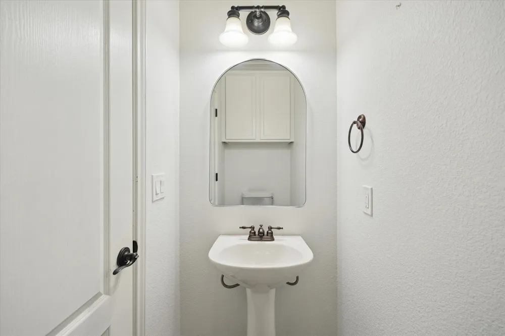 2101 Town Centre Drive #1606 Round Rock, TX 78664