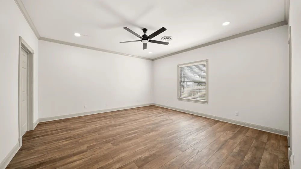 2205 S US Highway 77 Giddings, TX 78942