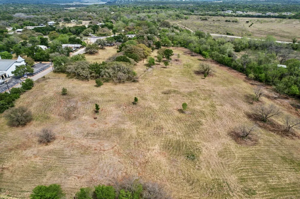 7908 CR 404 Spicewood, TX 78669