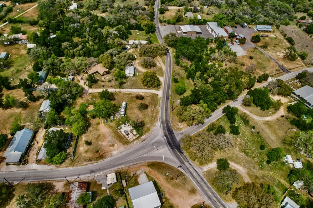 7908 CR 404 Spicewood, TX 78669