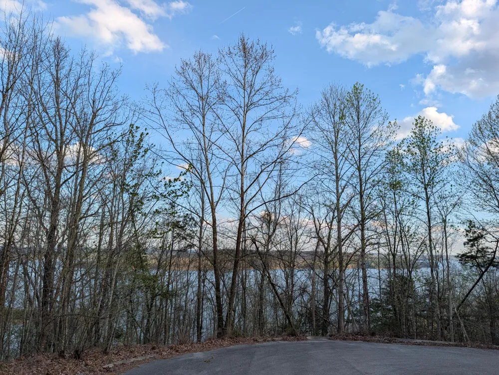 106 Eerie Point Rockwood, TN 37854