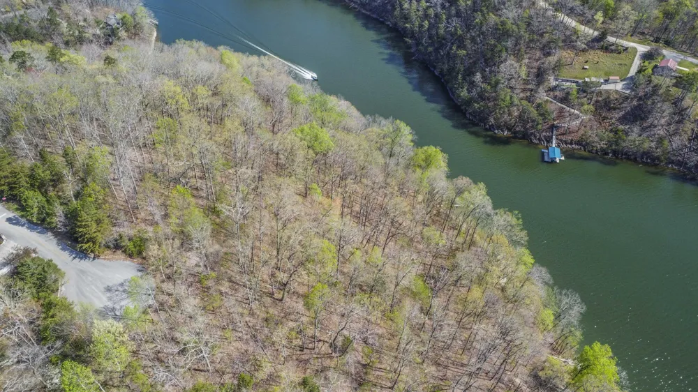106 Eerie Point Rockwood, TN 37854