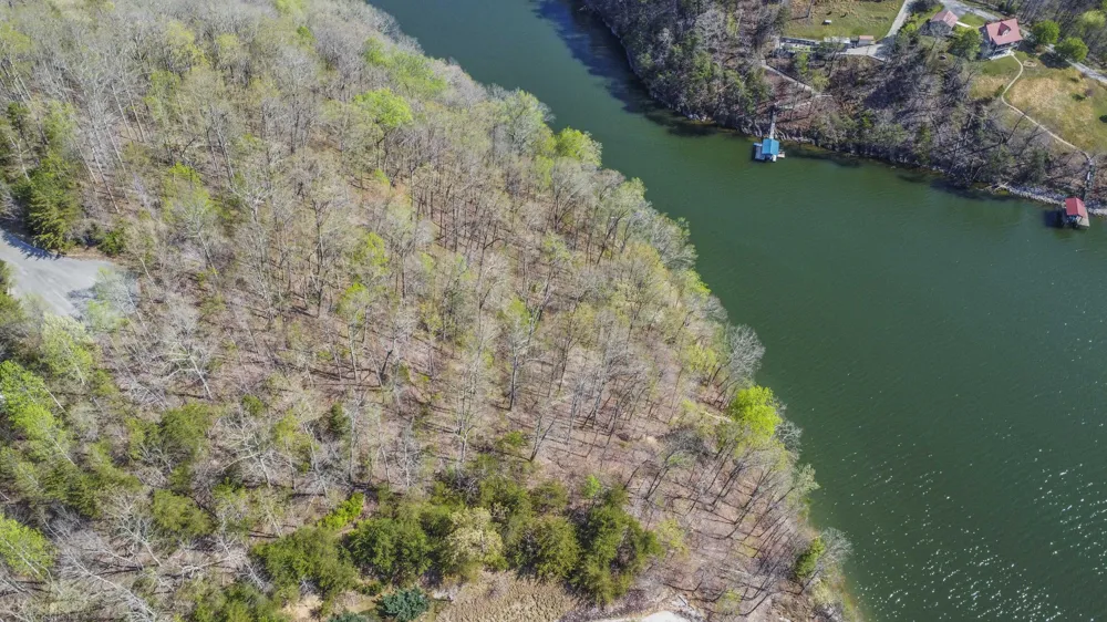 106 Eerie Point Rockwood, TN 37854