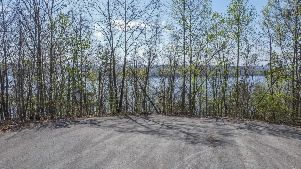 106 Eerie Point Rockwood, TN 37854