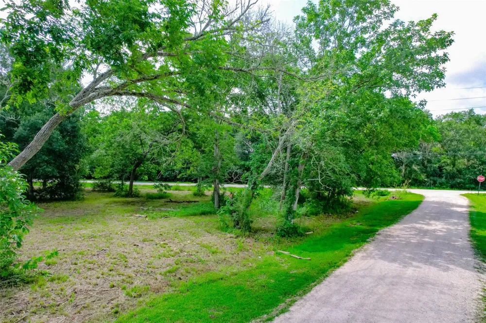 8519 Maywald Street Manvel, TX 77578