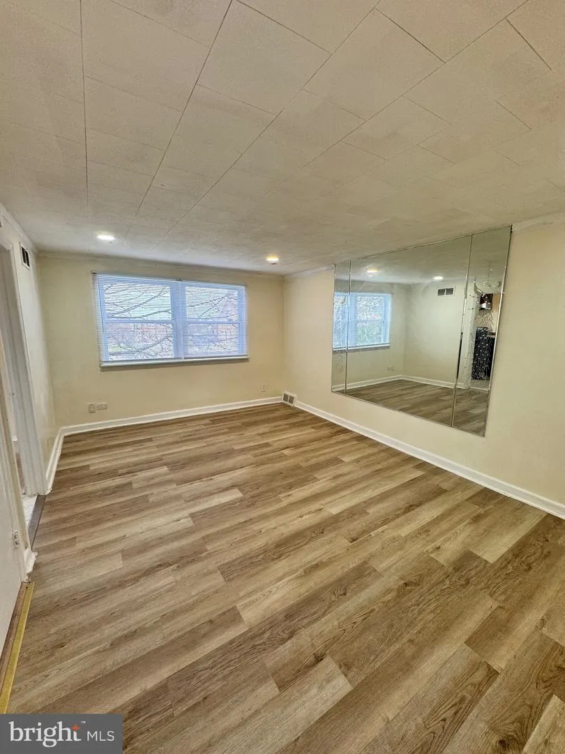 7972 FORREST AVENUE #2 Philadelphia, PA 19150