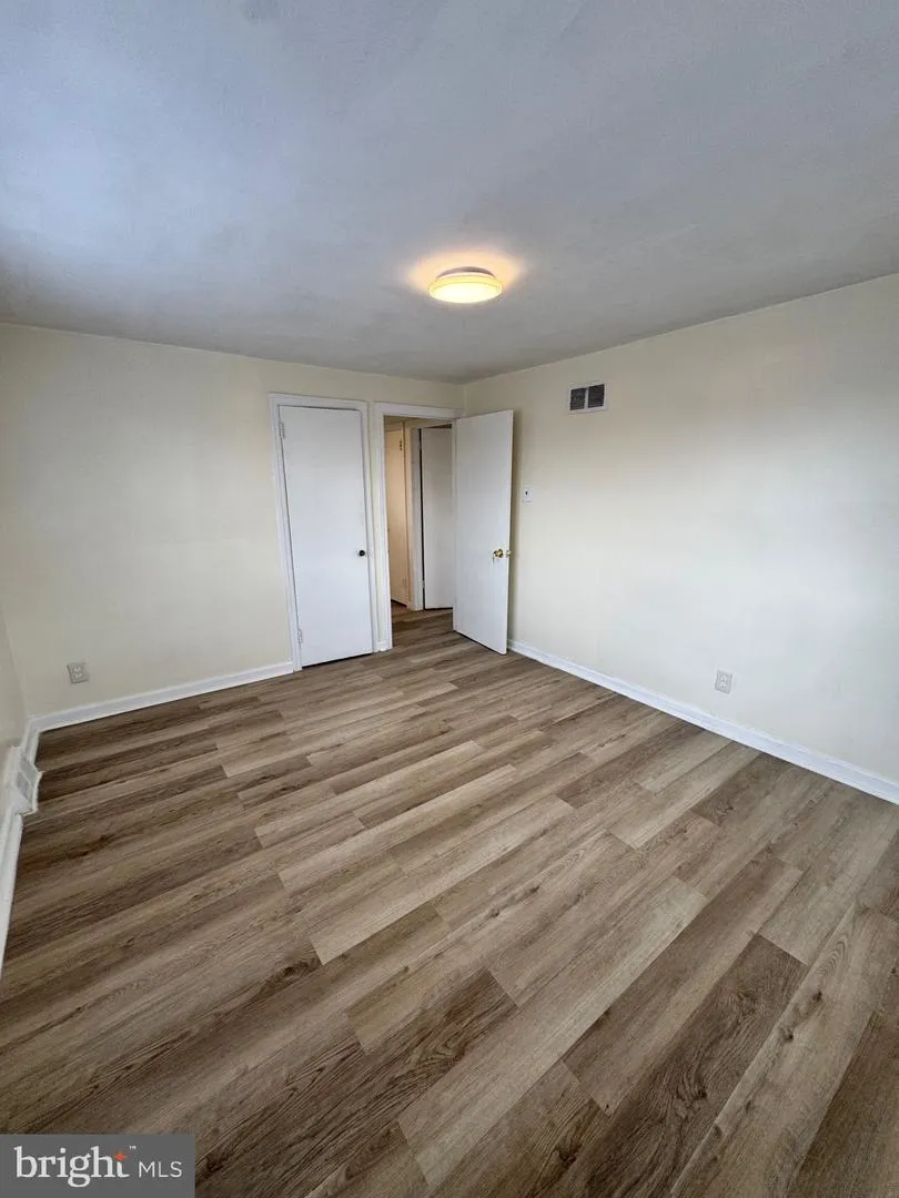 7972 FORREST AVENUE #2 Philadelphia, PA 19150