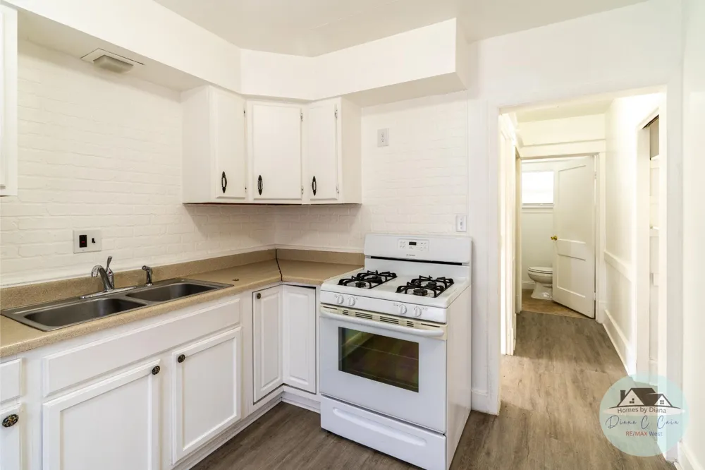 71 Crescent Avenue Muskegon Heights City, MI 49444