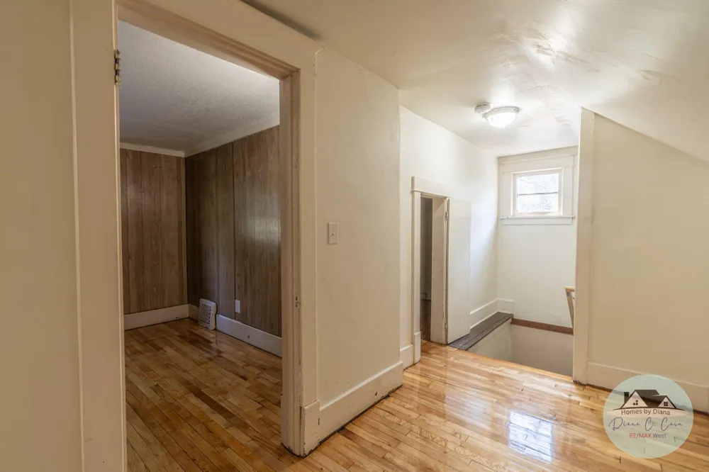 71 Crescent Avenue Muskegon Heights City, MI 49444