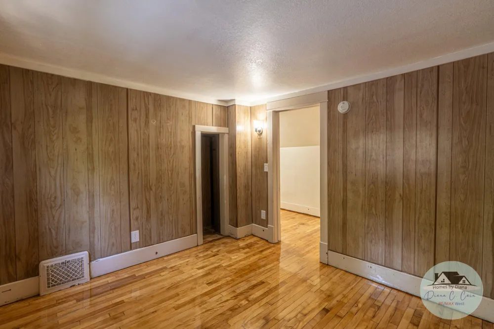 71 Crescent Avenue Muskegon Heights City, MI 49444