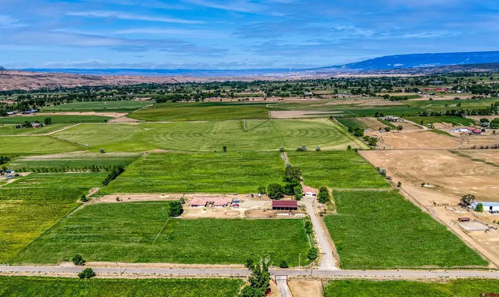 33059 J ROAD Hotchkiss, CO 81419