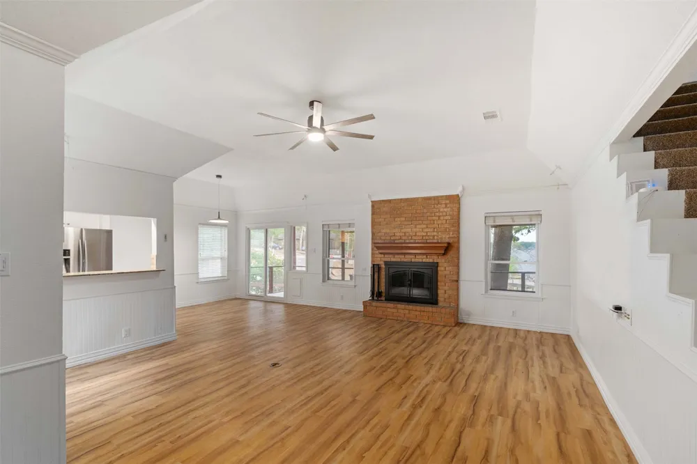 316 Oak Lane Tool, TX 75143