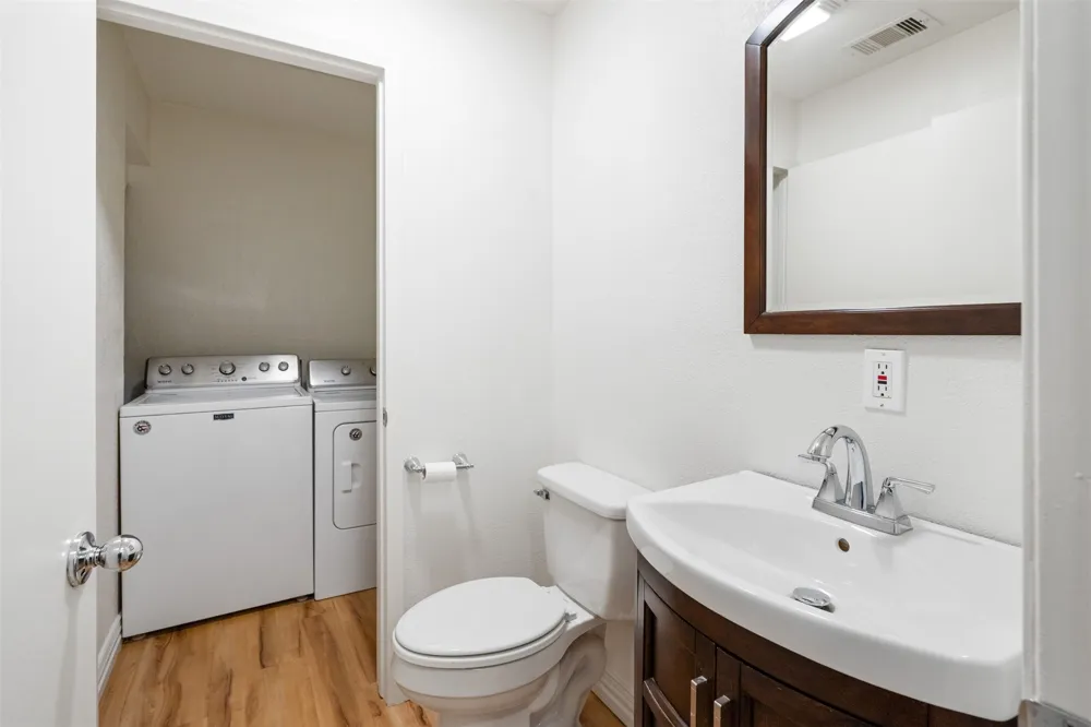 316 Oak Lane Tool, TX 75143