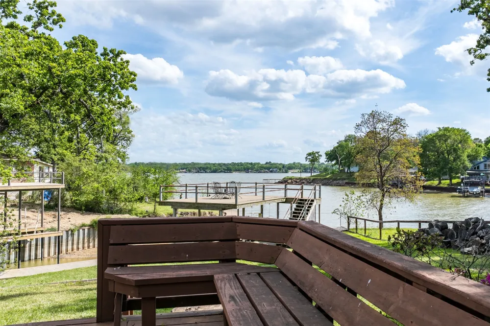 316 Oak Lane Tool, TX 75143