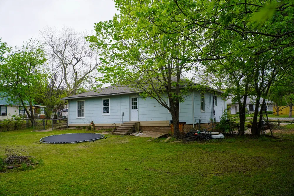 403 Fairview Street Keene, TX 76059