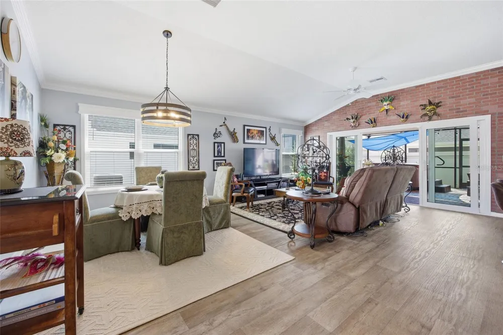 2910 MONUMENT WAY The Villages, FL 32163