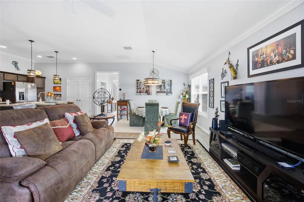 2910 MONUMENT WAY The Villages, FL 32163