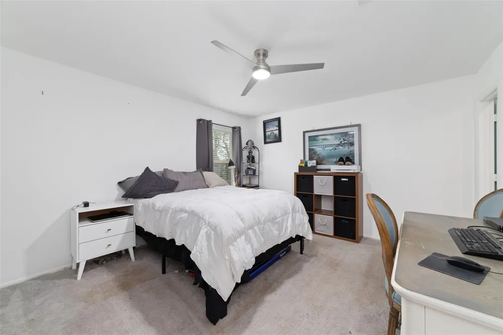 310 Riverwood Village Lane Sealy, TX 77474