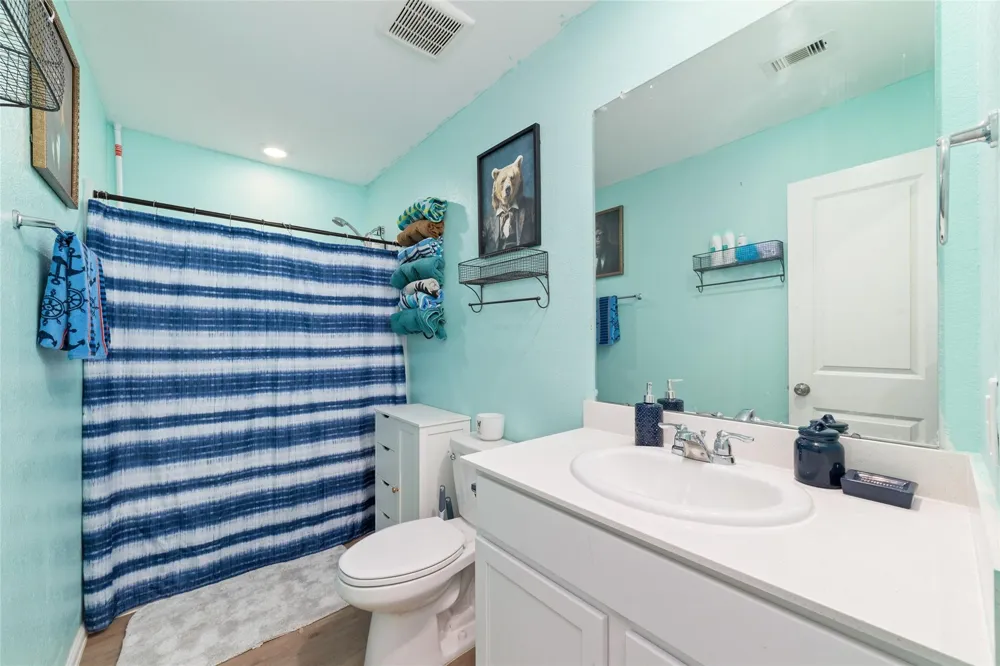 310 Riverwood Village Lane Sealy, TX 77474