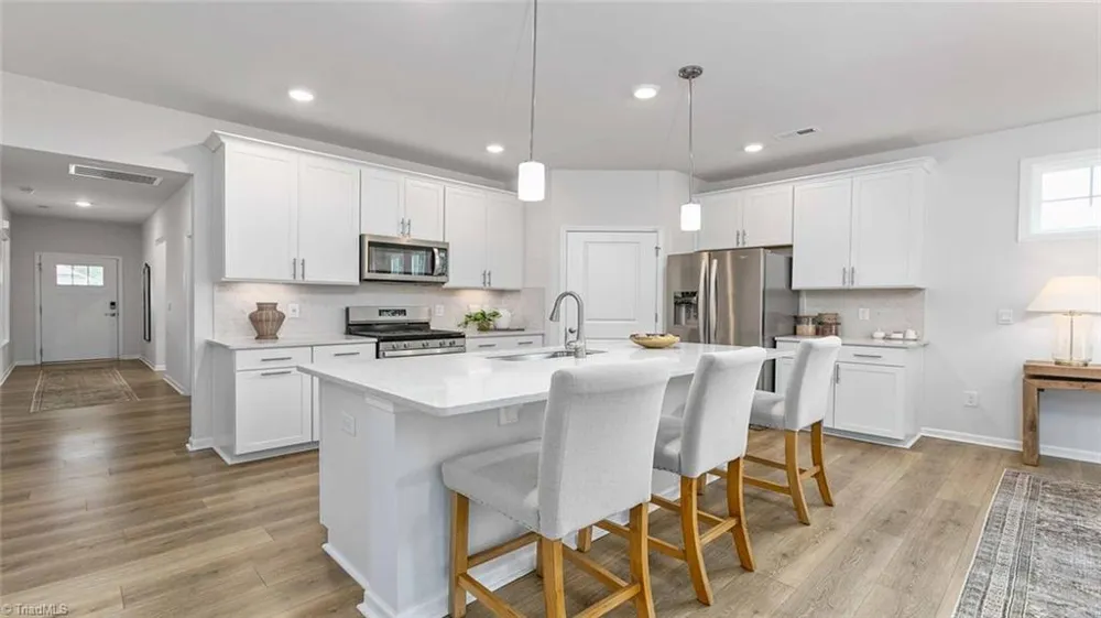 309 Sefton Drive Jamestown, NC 27282
