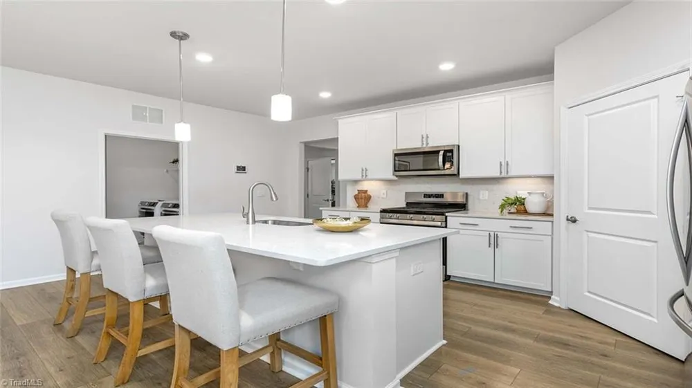 309 Sefton Drive Jamestown, NC 27282