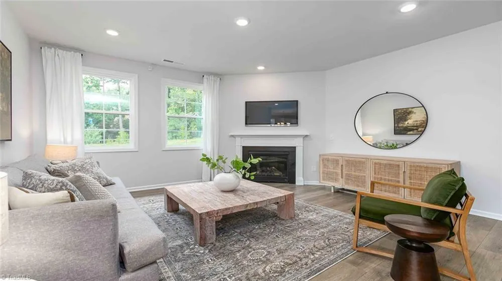309 Sefton Drive Jamestown, NC 27282