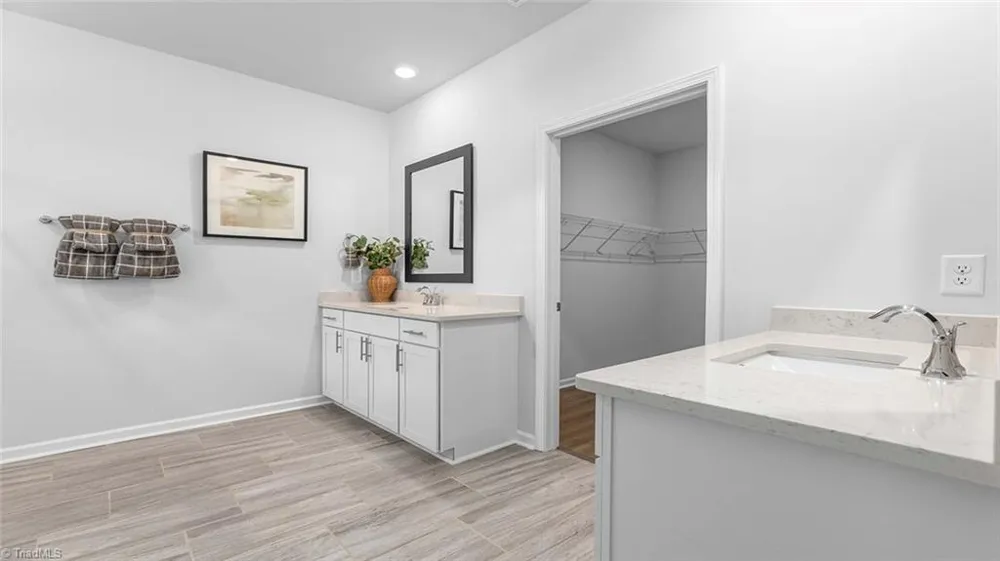 309 Sefton Drive Jamestown, NC 27282