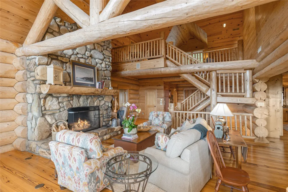 865 Toxaway Drive Lake Toxaway, NC 28747