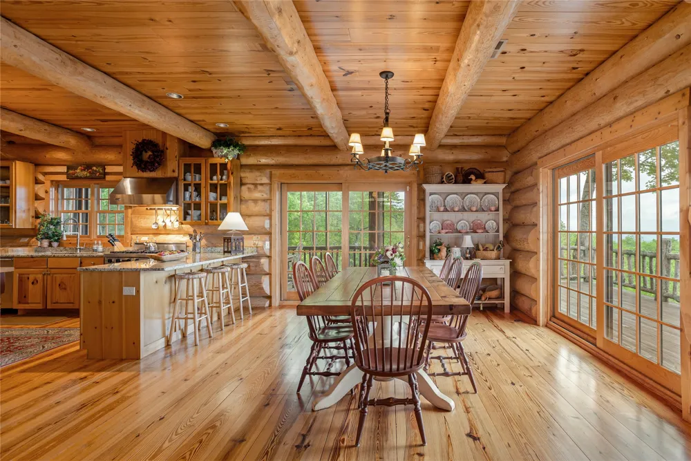 865 Toxaway Drive Lake Toxaway, NC 28747