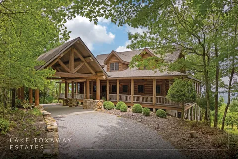 865 Toxaway Drive