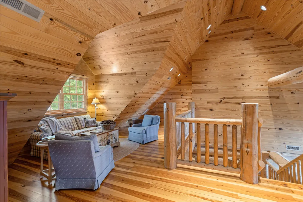 865 Toxaway Drive Lake Toxaway, NC 28747