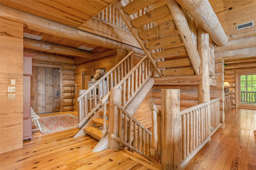 865 Toxaway Drive Lake Toxaway, NC 28747