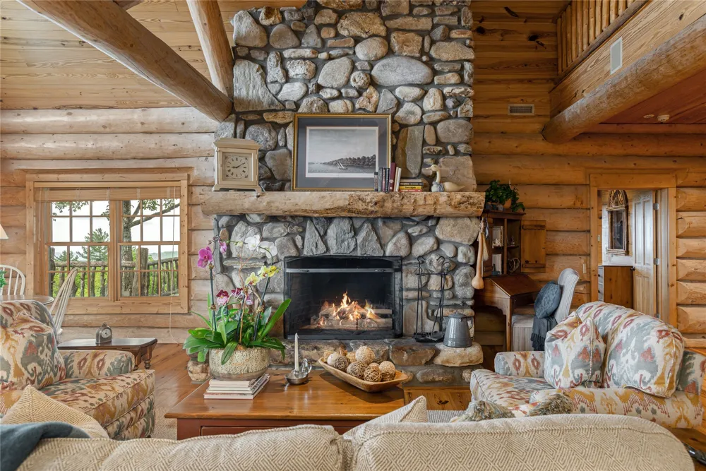 865 Toxaway Drive Lake Toxaway, NC 28747