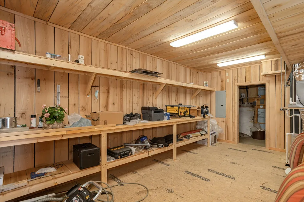 865 Toxaway Drive Lake Toxaway, NC 28747