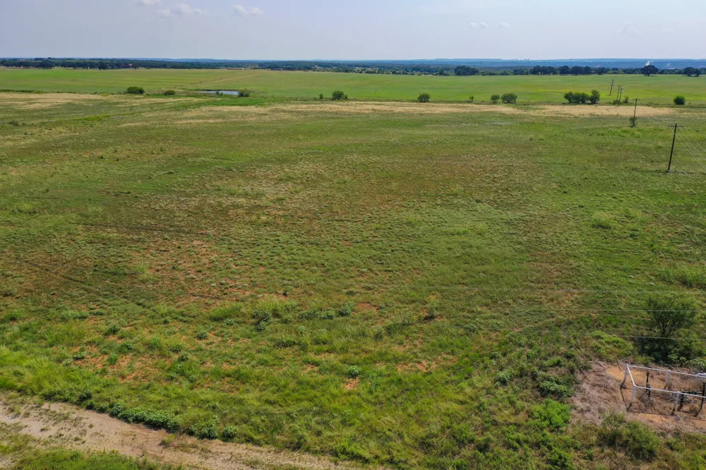 36 Ballard Road Jacksboro, TX 76458
