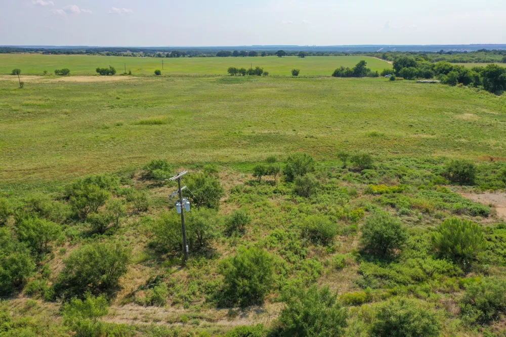 36 Ballard Road Jacksboro, TX 76458