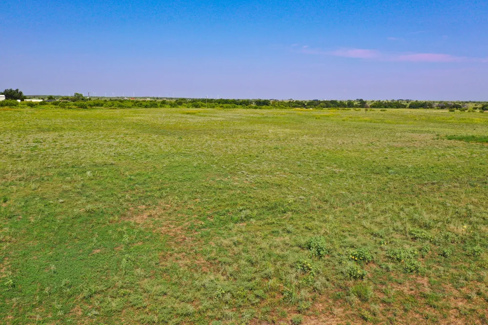 36 Ballard Road Jacksboro, TX 76458