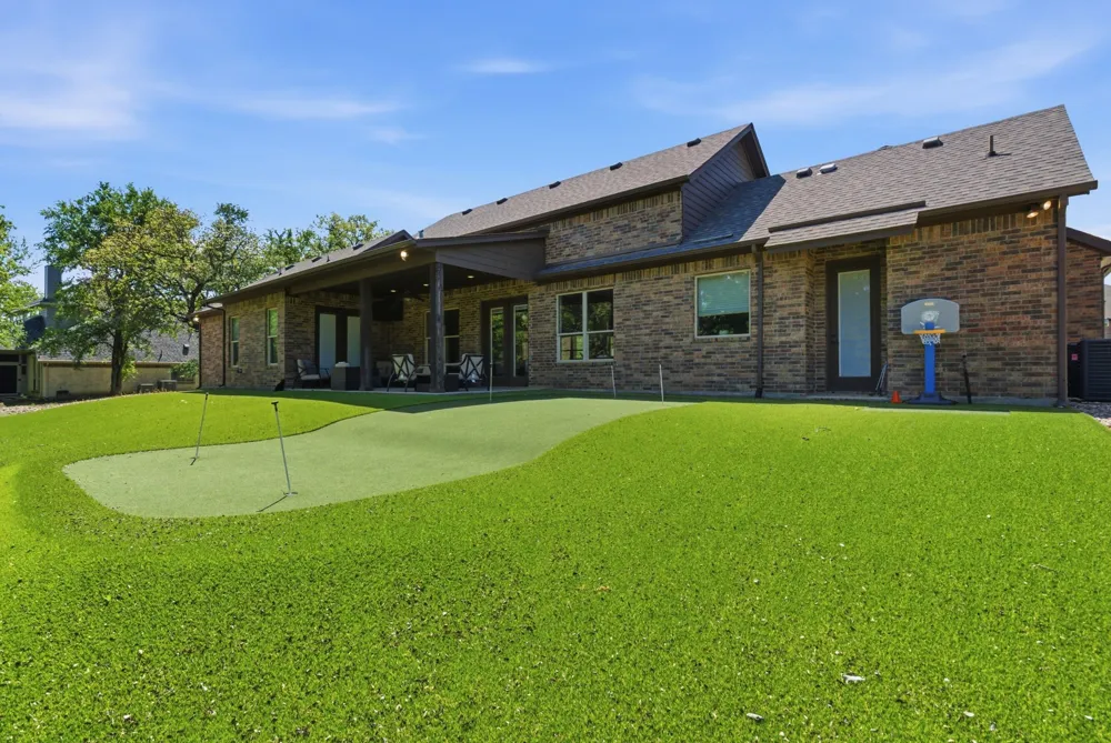 104 Oak Bend Court Lipan, TX 76462