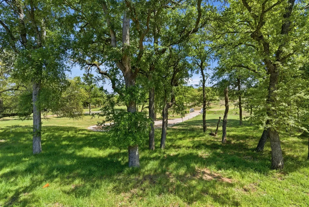 104 Oak Bend Court Lipan, TX 76462