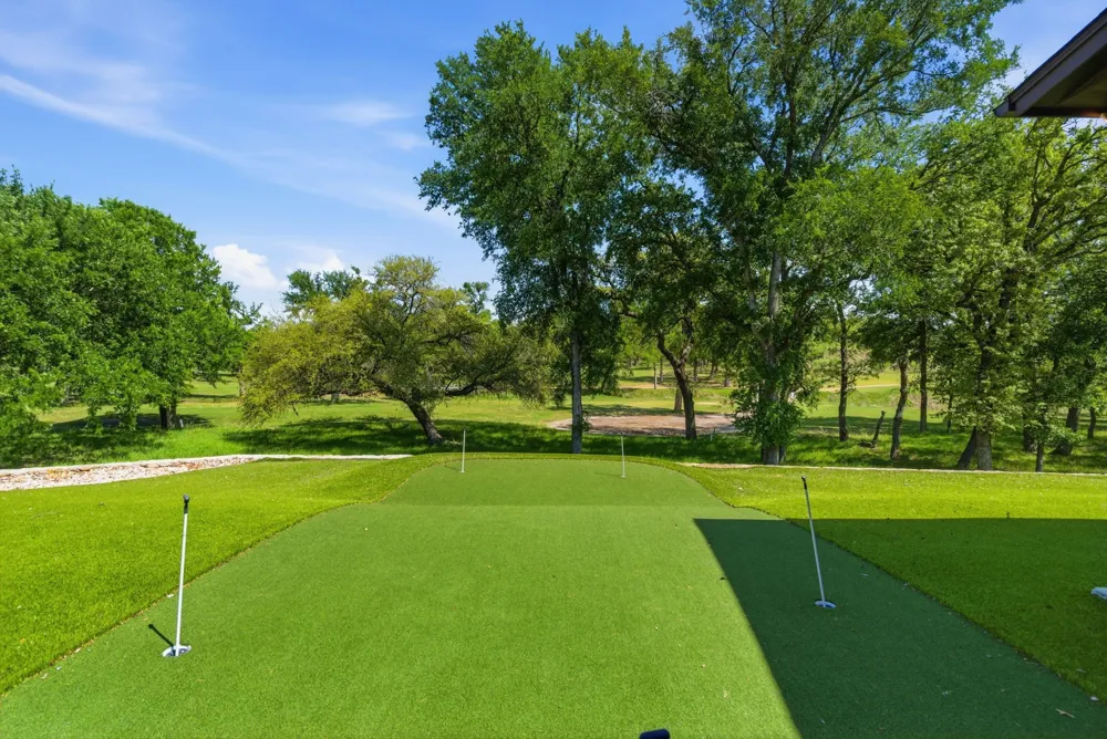 104 Oak Bend Court Lipan, TX 76462