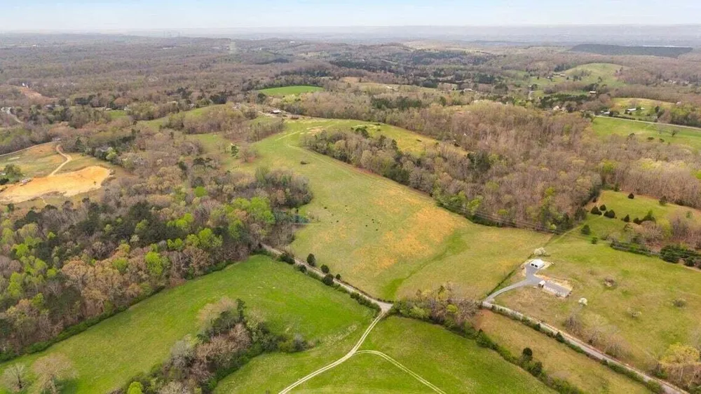 2 Bettis Road Georgetown, TN 37336
