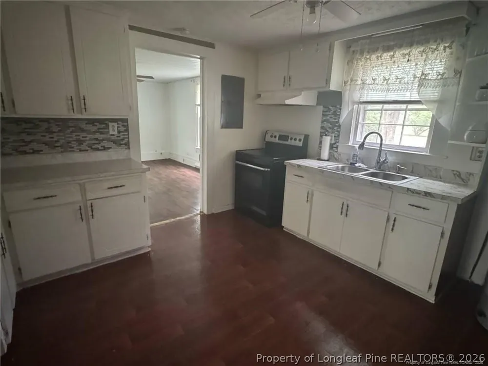 307 S cedar Street Rowland, NC 28383