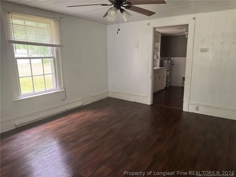 307 S cedar Street Rowland, NC 28383