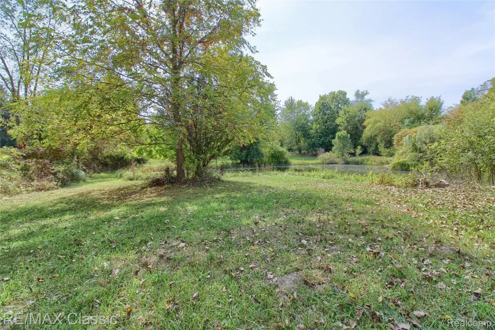 19150 Beck Road Northville Township, MI 48167
