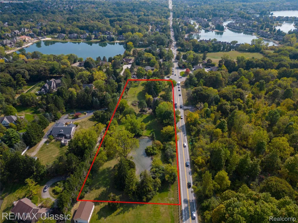 19150 Beck Road Northville Township, MI 48167
